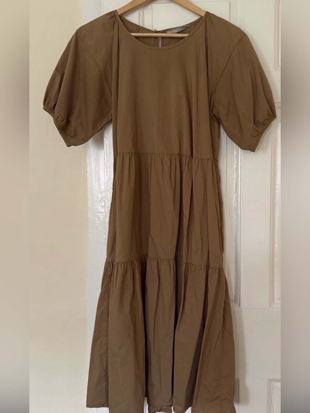 Everlane Tiered Puff-Sleeve Midi Dress Sz 0 Camel-y